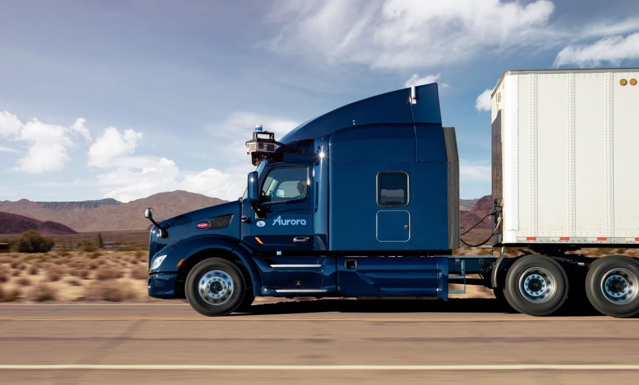 auroras-trailblazing-path-to-autonomous-trucking